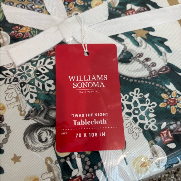 NWT Williams Sonoma Twas The Night Before CHRISTMAS TABLECLOTH 70 x 120” - Picture 3 of 4
